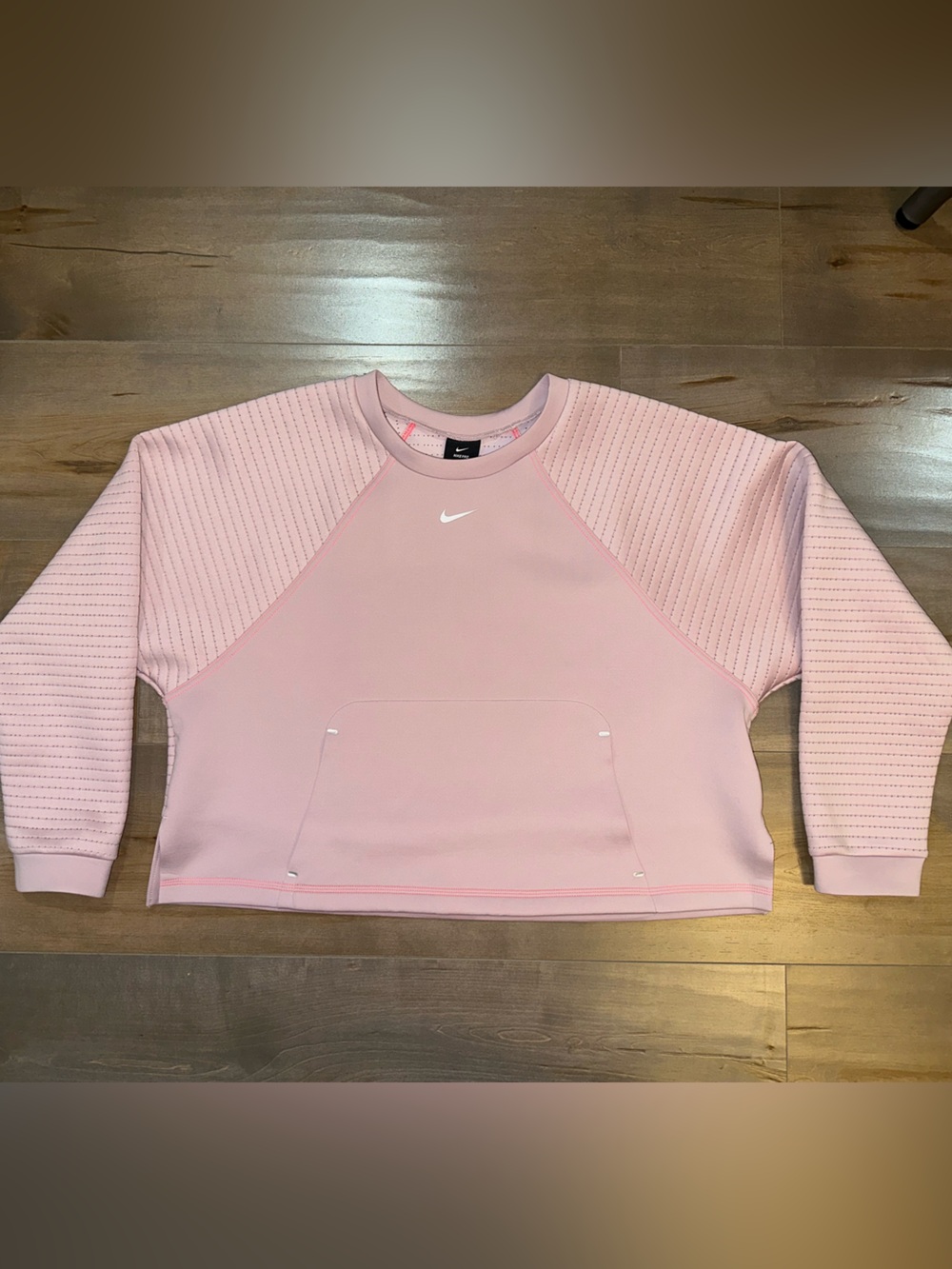 Nike Pro Luxe Round-neck crop Sweatshirt